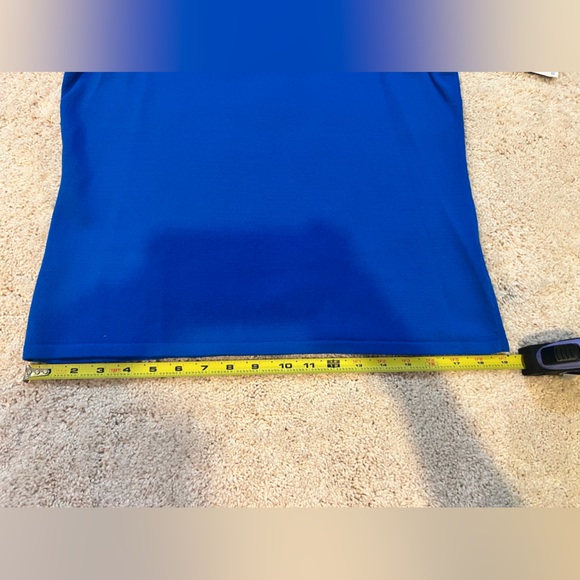 Jones New York sleeveless top. Bright blue. Size large. New with tags - Picture 6 of 8